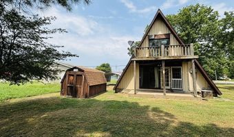 151 E 22nd St, Baxter Springs, KS 66713