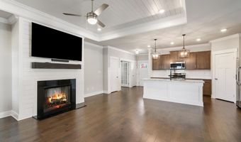 14960 Demarie Ln, Athens, AL 35613