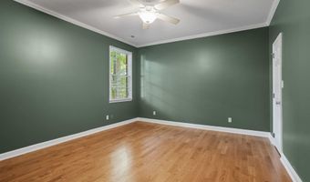 510 Chippendale Ln, Boiling Springs, SC 29316