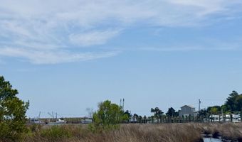 459 Shell Rd, Atlantic, NC 28511