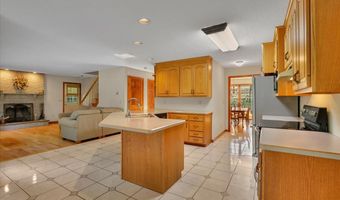 12 N Farms Rd, Coventry, CT 06238