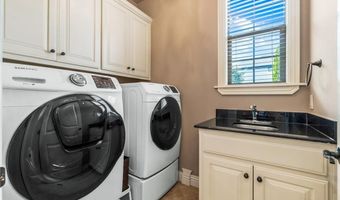 3702 Mountainview Rd, Bentonville, AR 72712
