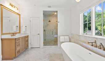6213 DAHLONEGA Rd, Bethesda, MD 20816