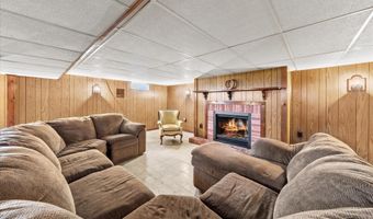 25 MEADOW GLEN Dr, Dover, DE 19901