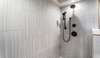 75-5865 WALUA Rd C515, Kailua Kona, HI 96740