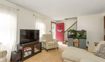 75 Village St, Bristol, CT 06010