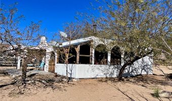 11658 S Sherry Rd, Yucca, AZ 86438