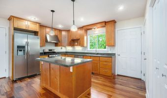 171 Arnold St, Allegan, MI 49010