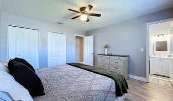 6040 FRANCIS Dr, Apollo Beach, FL 33572