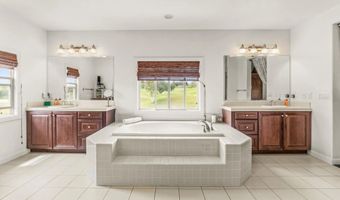 1077 Village Dr, Oceanside, CA 92057