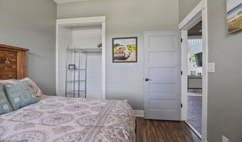 722 Lakeshore Dr, Autaugaville, AL 36003