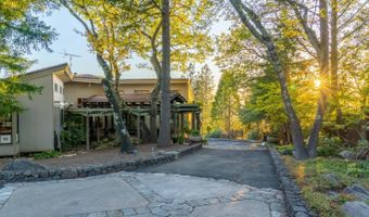 568 Sunset Dr, Angwin, CA 94508
