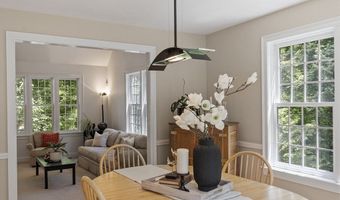 5 Mckinley Dr, Acton, MA 01720