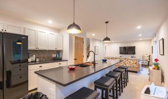 319 Harmons Corner Rd, Auburn, ME 04210
