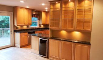 7109 CAPTAINS COVE Ct, Alexandria, VA 22315