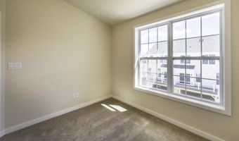 2843 Hardwick Rd, Ann Arbor, MI 48105