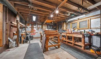 1936 E 45th St, Ashtabula, OH 44004