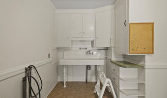 34-36 Crandall St, Adams, MA 01220