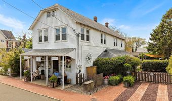 210 N BEACH Ave, Beach Haven, NJ 08008