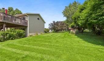 15726 Parkwood Cir, Avon, MN 56310