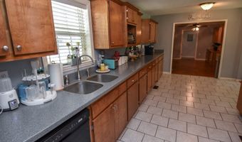 1579 Van Buren Rd, Barnesville, GA 30204