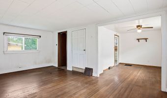 42169 N Lake Ave, Antioch, IL 60002