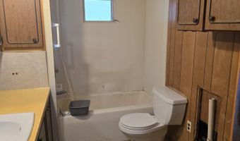 407 Orangewood Dr, Altoona, PA 16601