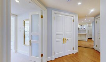 300 Boylston St 601, Boston, MA 02116