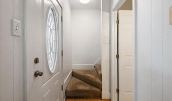 4 Center St, Barre, VT 05641