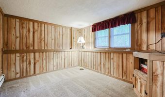 274 Courthouse Ln, Burrillville, RI 02859