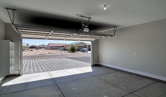 13575 S SILENT Rd, Arizona City, AZ 85123