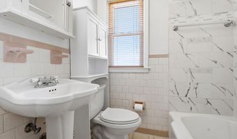 559 WELBROOK Rd, Baltimore, MD 21221