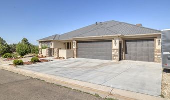 1536 S Cliff Dr, Apple Valley, UT 84737