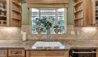 202 Taylor Creek Rd, Gardnerville, NV 89460