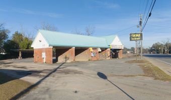 557 BLVD, Baxley, GA 31513