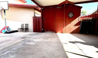 2110 W Bullock Ave, Artesia, NM 88210