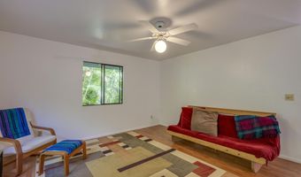 1002 Kauhikoa Rd 2, Haiku, HI 96708