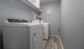 325 N Yorkshire, Austintown, OH 44515