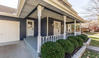 1310 Weidmann Estates Ct, Ballwin, MO 63011