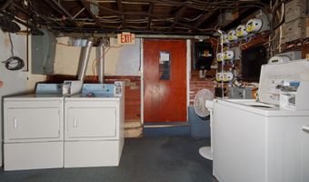 306 W 2ND St, Annawan, IL 61234