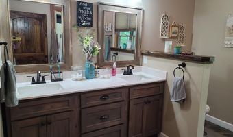 674 Cantrell Rd, Big Sandy, TN 38221
