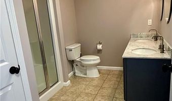 149 Cheshire Dr, Cranston, RI 02921
