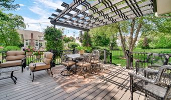 7 ROCK RIVER Ct, Algonquin, IL 60102