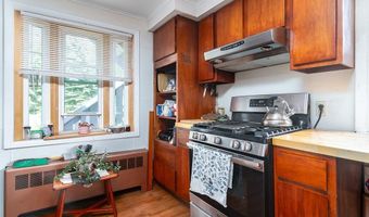661 Washington St, Coventry, RI 02816