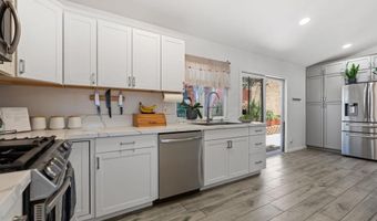2865 Hypoint Ave, Escondido, CA 92027
