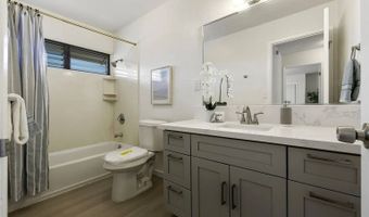 98-500 Kaonohi St #473, Aiea, HI 96701