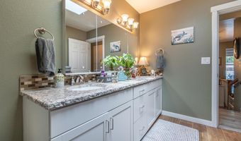 910 N Plateau Ave, Caldwell, ID 83605