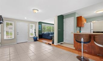 9557 Cantwell Dr, Affton, MO 63123