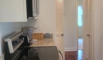 318 Corey Ln 318, Middletown, RI 02842