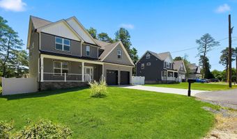 295 Coolidge Ave, Bayville, NJ 08721